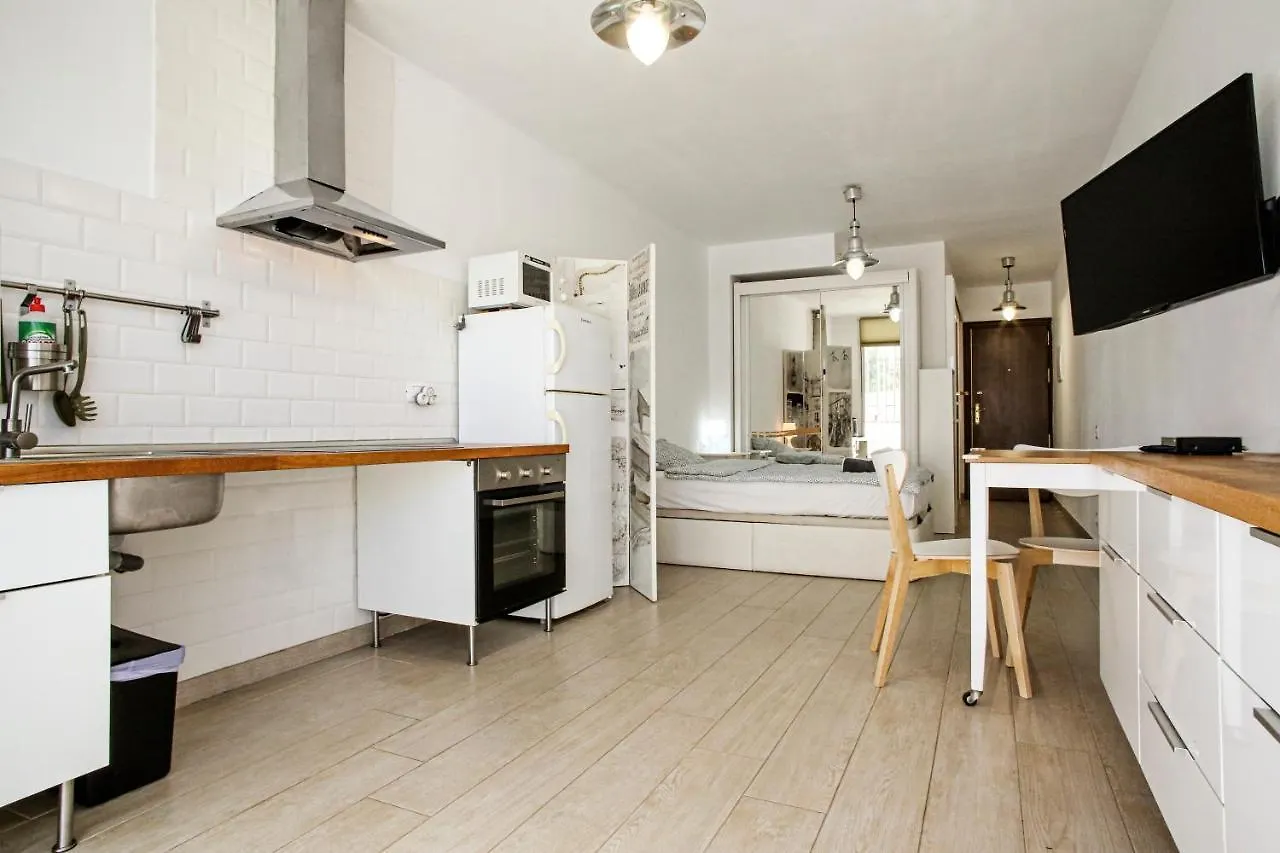 Cozy Studio With Queen-Size Bed And Pools, Chaparral 163 Коста-дель-Силенцио Испания